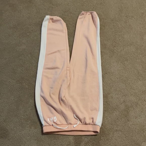 Pink with white stripe GAP pants - Picture 3 of 3